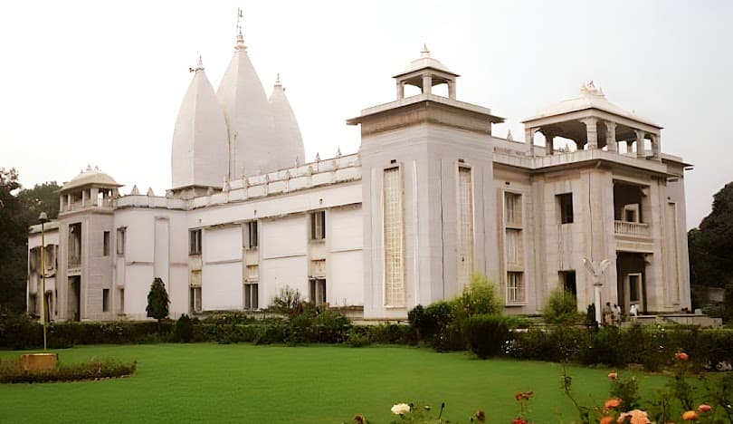 Elegant Tulsi Manas Temple at Durgakund, Varanasi known for its white marble structure and Ramcharitmanas inscriptions.